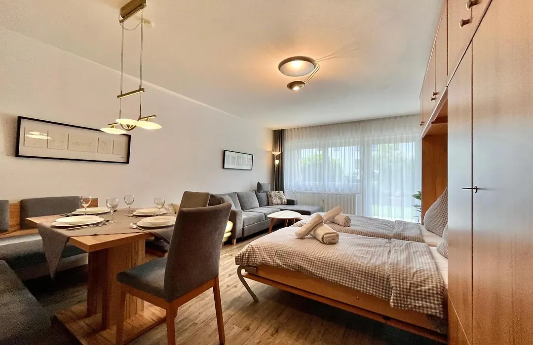 Auszeit A5 Montana Haus-1