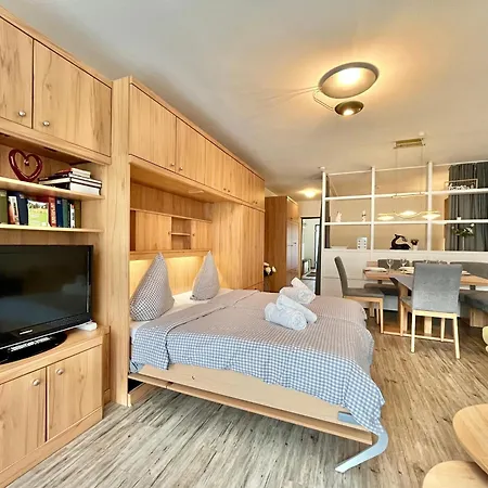 Auszeit A5 Montana Haus-2